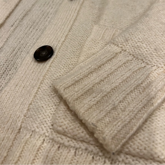 Hollister Cardigan. - Picture 3 of 5